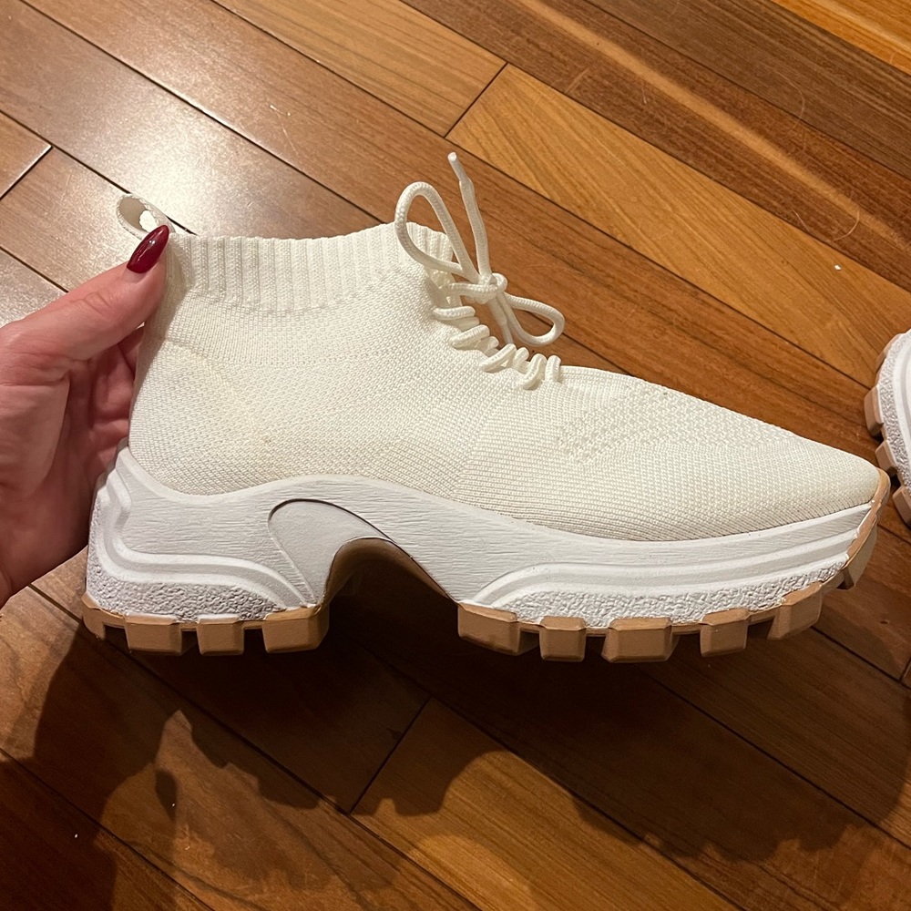 Lug sole sneakers